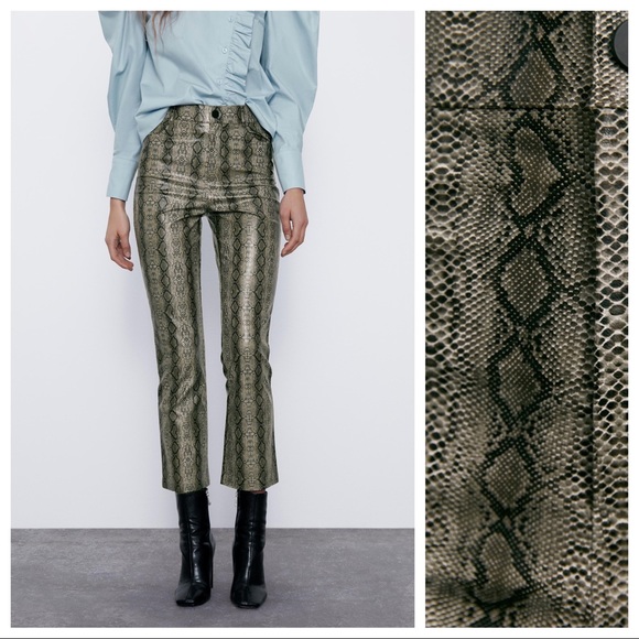 NWT. Zara SnakeSkin Print Flare Trousers. Size XS. - Picture 4 of 10
